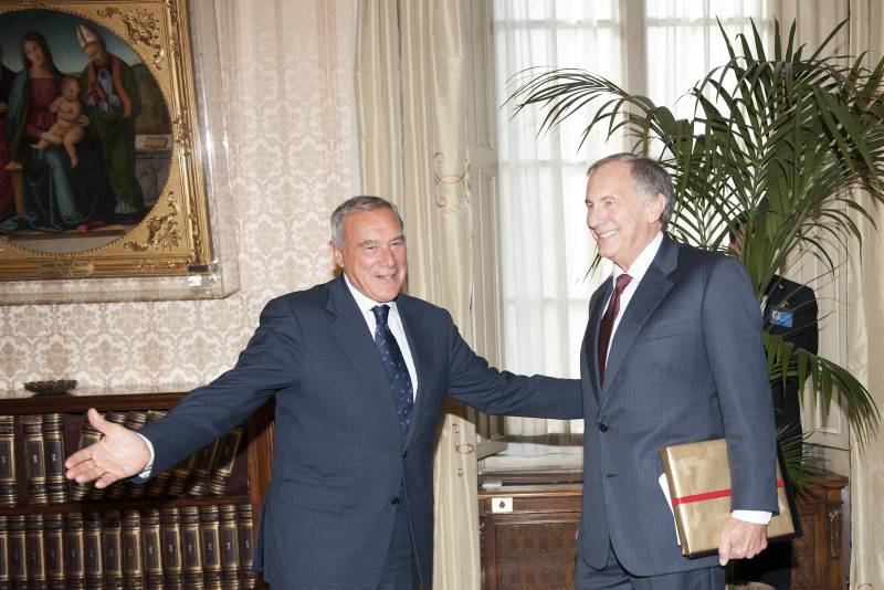 Il Presidente Grasso incontra l'Ambasicatore John R. Phillips