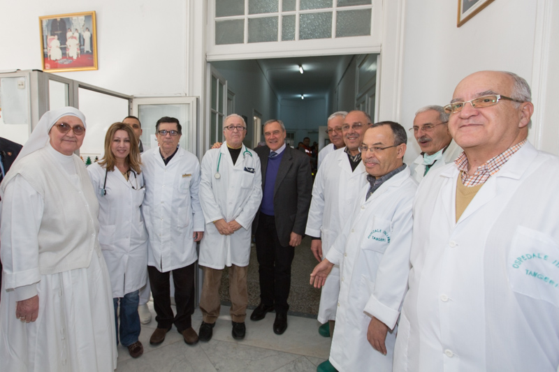 Il Presidente Grasso visita l'Ospedale italiano di Tangeri gestito dalle Suore Francescane del Cuore Immacolato di Maria, Missionarie d'Egitto.