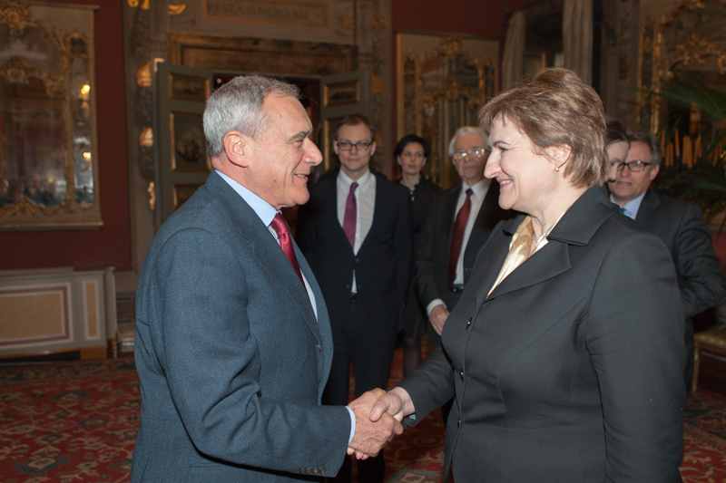 Il Presidente Grasso accoglie la Presidente del Parlamento della Repubblica di Lituania, Loreta Graužinienė.