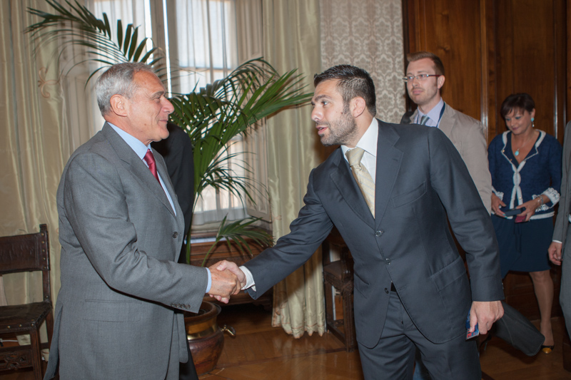 Il Presidente Grasso incontra Pino Maddaloni, medaglia d'oro di judo alle Olimpiadi di Sydney 2000.