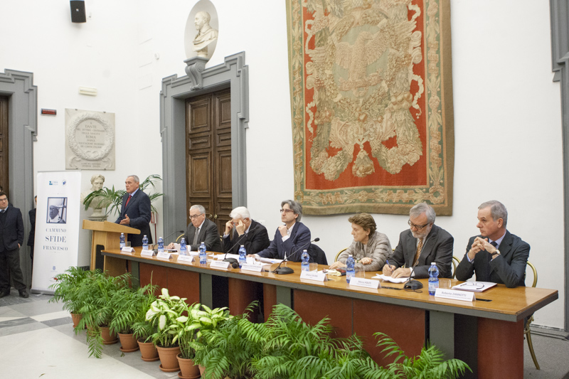 Il Presidente Grasso con i relatori dell'incontro 