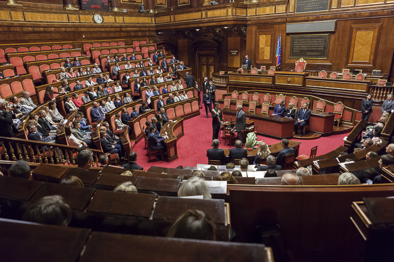 Il Presidente Grasso ascolta l'intervento del Vice Sindaco di Santa Giustina in Colle di Padova, Gianluca Ruffato.