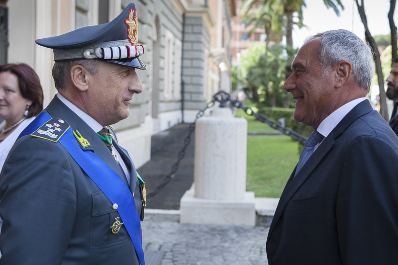 Il Presidente Grasso incontra il Comandante Generale della Guardia di Finanza.