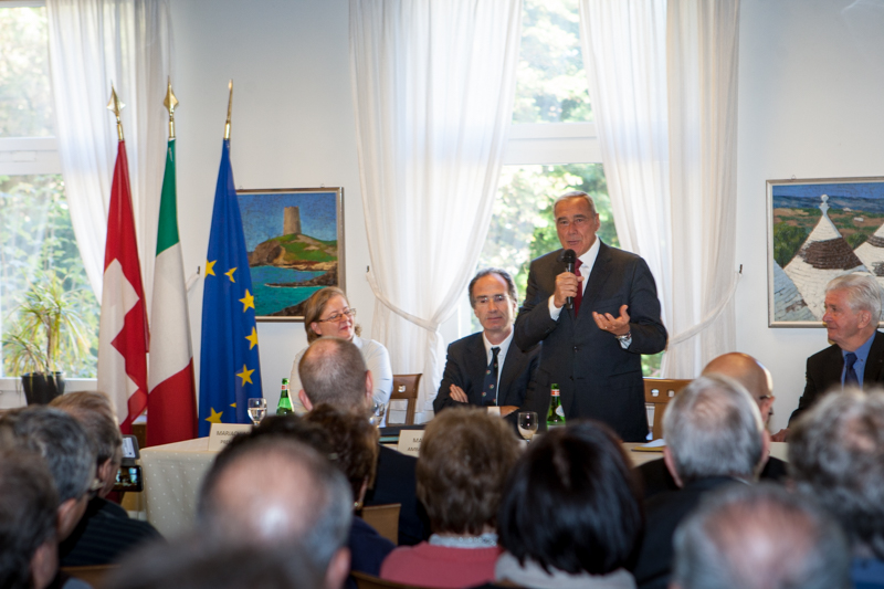 Il Presidente Grasso in visita alla Casa degli italiani