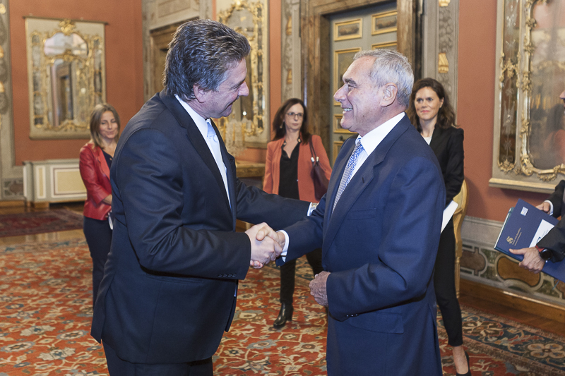 Il Presidente del Senato, Pietro Grasso, accoglie il Presidente della Camera dei Rappresentanti della Repubblica Orientale dell'Uruguay, Gerardo Andres Amarilla De Nicola.