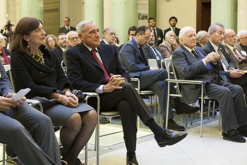 Il Presidente Grasso durante il convegno nella Sala degli Atti parlamentari di Palazzo della Minerva.