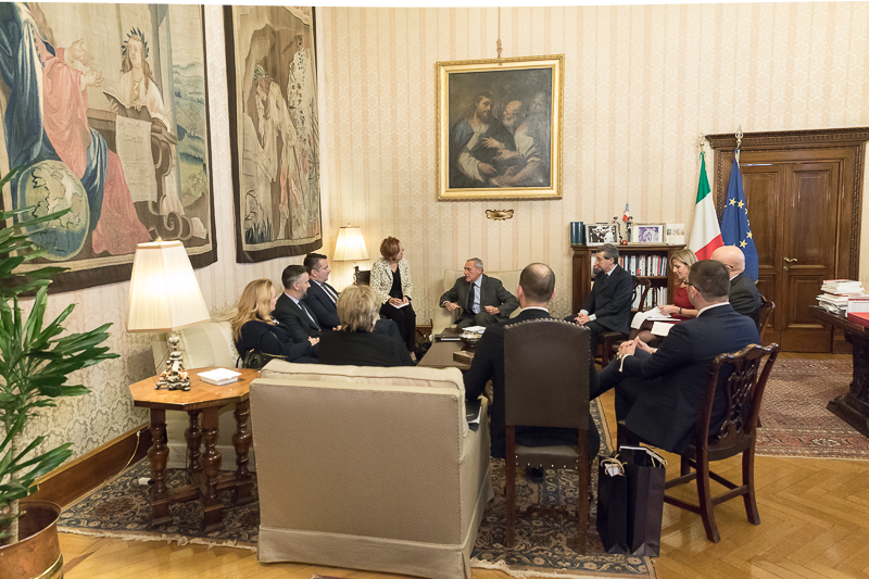 Il Presidente del Senato, Pietro Grasso, incontra una delegazione della Commissione Affari europei del Parlamento della Repubblica di Montenegro.