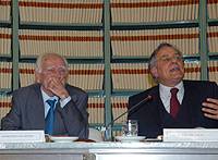 Presentazione dei Discorsi parlamentari di Luciano Lama: il professor Napoleone Colajanni con il Vice Presidente del Senato Cesare Salvi