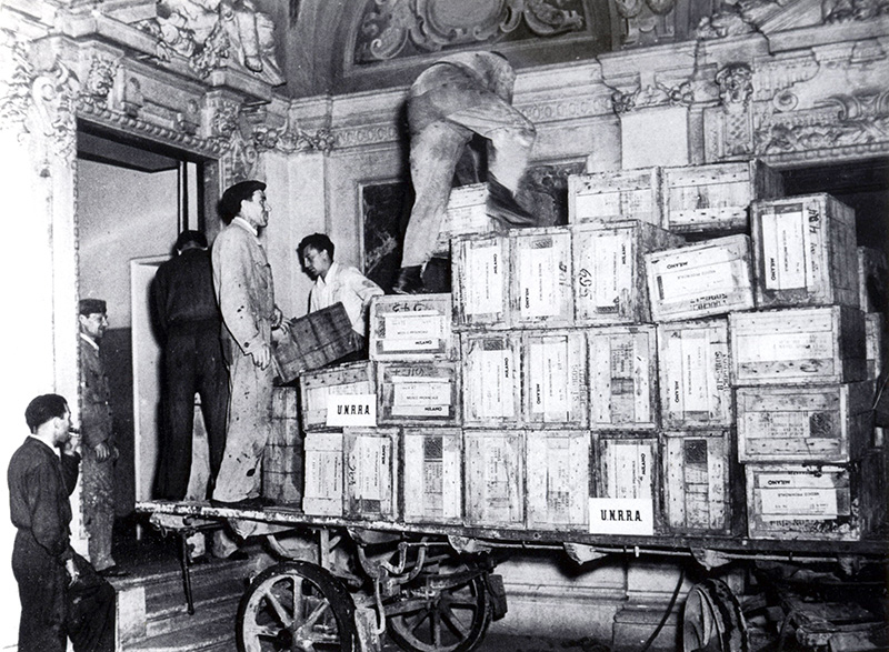 La consegna in Cassazione delle schede del referendum del 2 giugno 1946