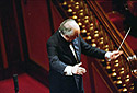 Il Maestro Lorin Maazel dirige il Concerto di Natale