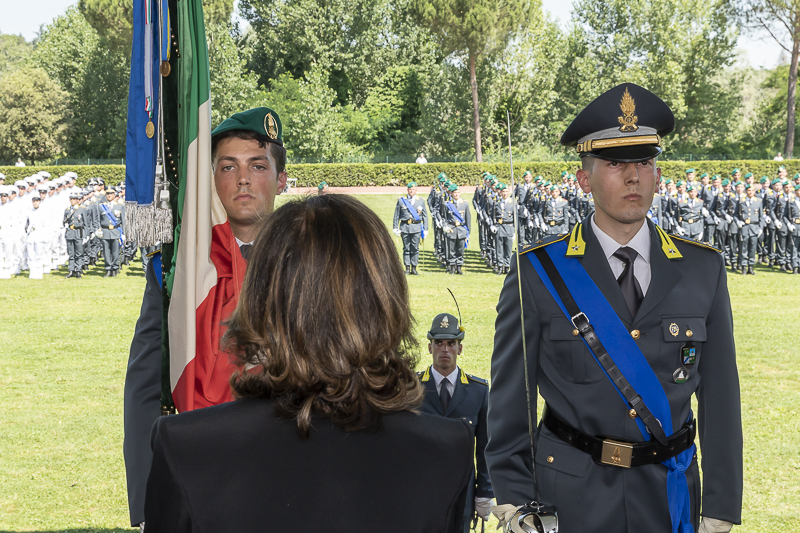 Un momento della cerimonia. Un momento della cerimonia.