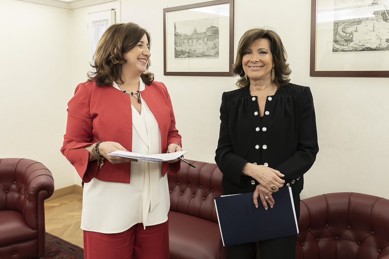 Il Presidente del Senato, Maria Elisabetta Alberti Casellati, incontra Filomena Albano, Presidente dell'Autorità garante per l'infanzia e l'adolescenza, nella Sala Pagoda di palazzo Madama.