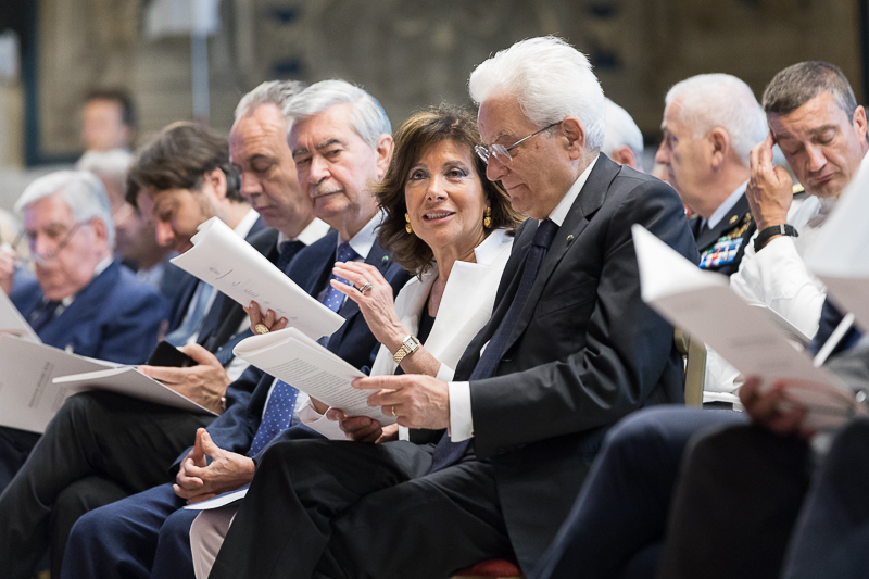 Il Presidente del Senato e il Presidente della Repubblica durante la presentazione della Relazione annuale.