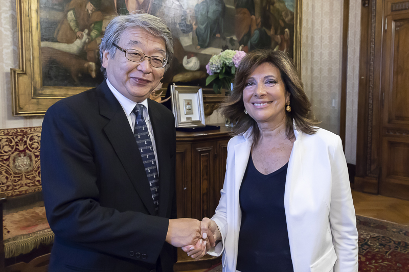 Il Presidente del Senato, Maria Elisabetta Alberti Casellati, incontra l'Ambasciatore del Giappone, Keiichi Katakami.
