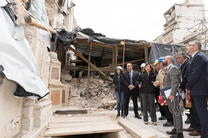 Norcia. Il Presidente del Senato della Repubblica visita il cantiere della Basilica di San Benedetto.