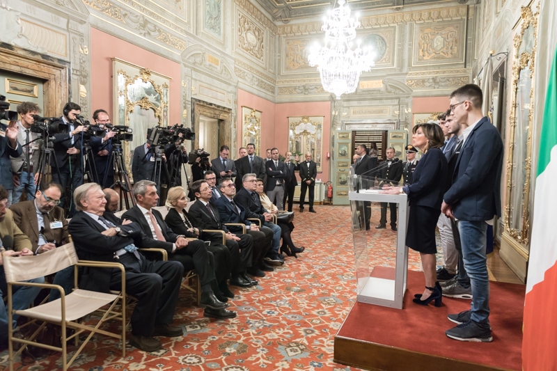 Il Presidente del Senato, Maria Elisabetta Alberti Casellati, durante la conferenza stampa con i finalisti della competizione aerospaziale 