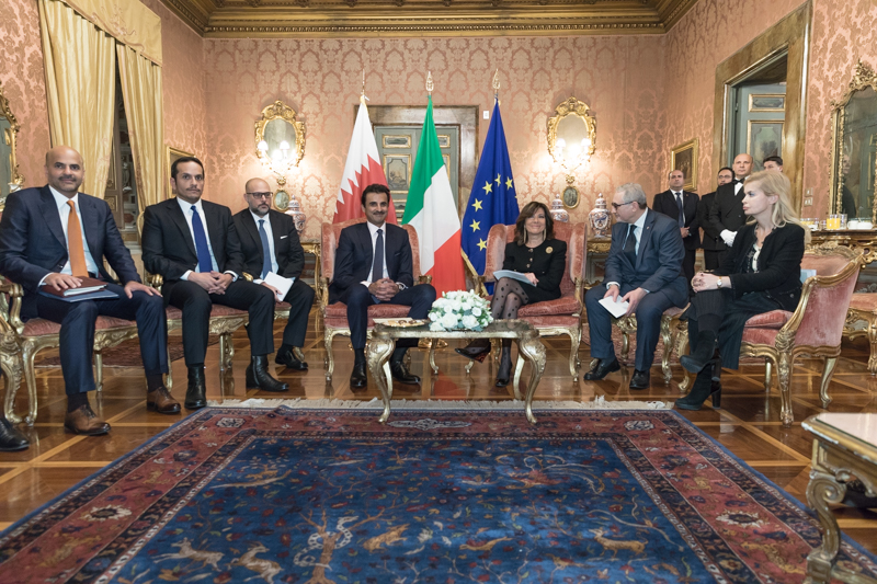 Nella foto, Il Presidente del Senato, Maria Elisabetta Alberti Casellati, e l'Emiro dello Stato del Qatar, Tamim Bin Hamad Al-Thani, nel Salotto Rosso di Palazzo Giustiniani.