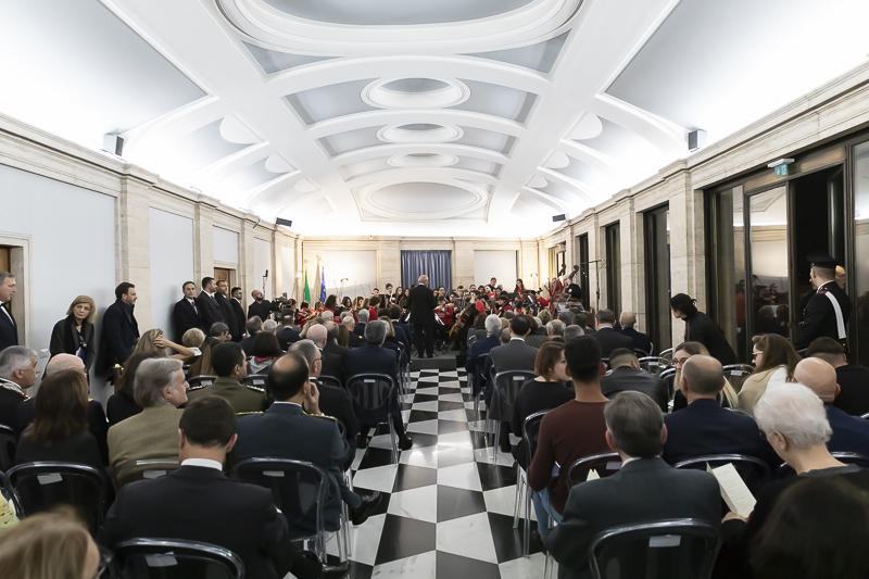 Il Salone Belvedere del Palazzo della Consulta durante il concerto per i settanta anni della Costituzione italiana. Il Salone Belvedere del Palazzo della Consulta durante il concerto per i settanta anni della Costituzione italiana.
