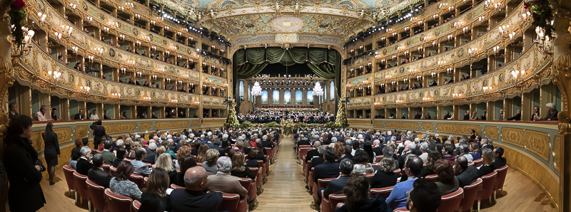 Il Gran Teatro La Fenice durante il Concerto di Capodanno. Il Gran Teatro La Fenice durante il Concerto di Capodanno.