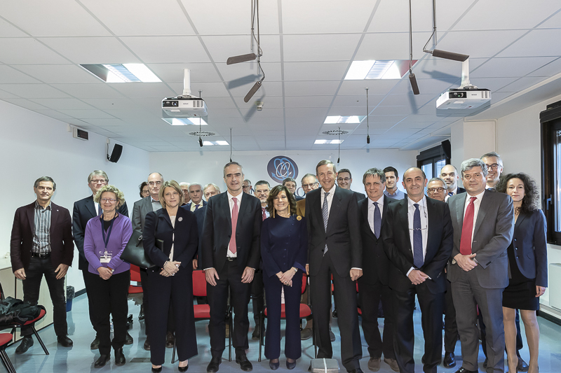 Il Presidente del Senato, Maria Elisabetta Alberti Casellati, posa per una foto ricordo. Il Presidente del Senato, Maria Elisabetta Alberti Casellati, posa per una foto ricordo.