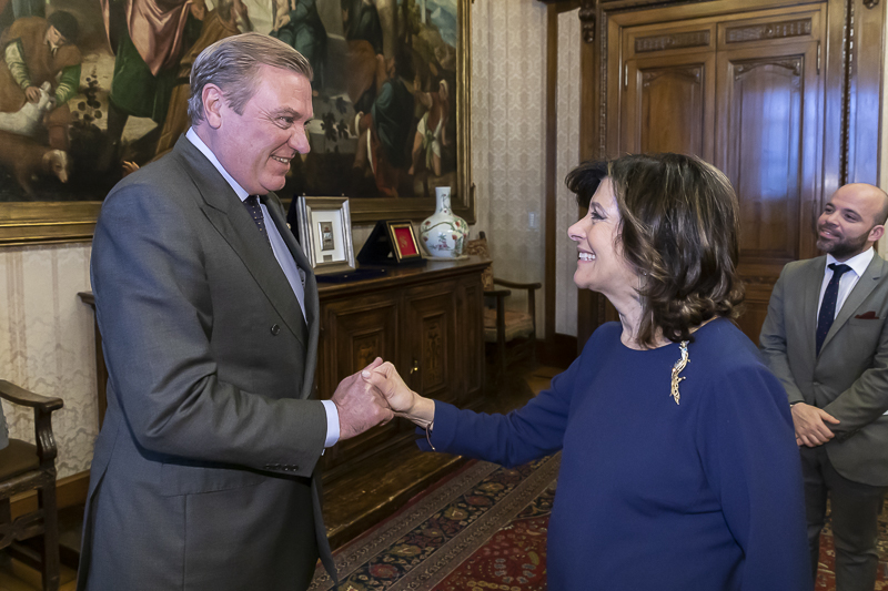 Il Presidente del Senato, Maria Elisabetta Alberti Casellati, incontra il Principe Carlo di Borbone delle Due Sicilie.