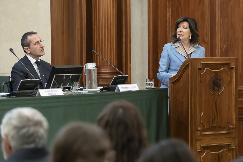 Indirizzo di saluto del Presidente del Senato, Maria Elisabetta Alberti Casellati. Indirizzo di saluto del Presidente del Senato, Maria Elisabetta Alberti Casellati.