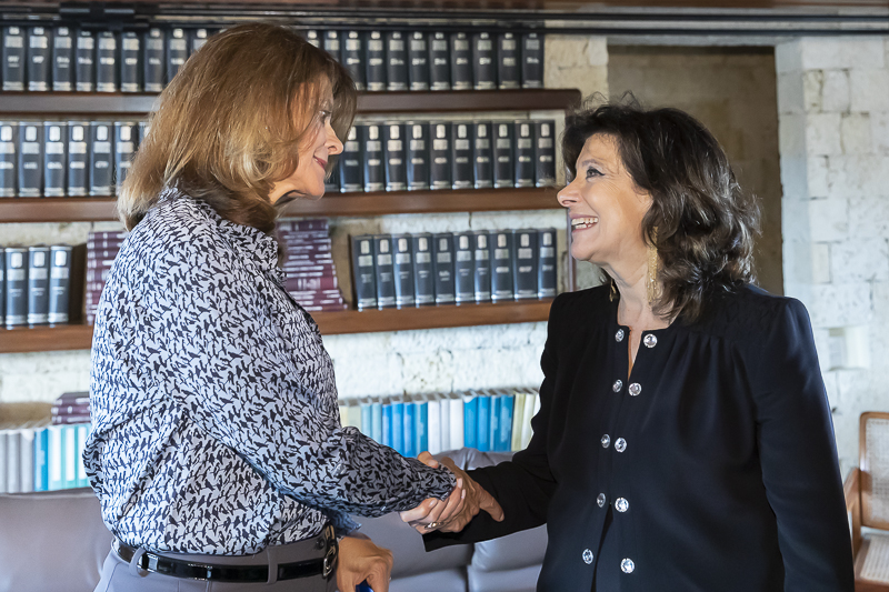 Cartagena. Il Presidente del Senato, Maria Elisabetta Alberti Casellati, incontra il Vice Presidente della Repubblica di Colombia, Martha Lucia Ramirez. Cartagena. Il Presidente del Senato, Maria Elisabetta Alberti Casellati, incontra il Vice Presidente della Repubblica di Colombia, Martha Lucia Ramirez.