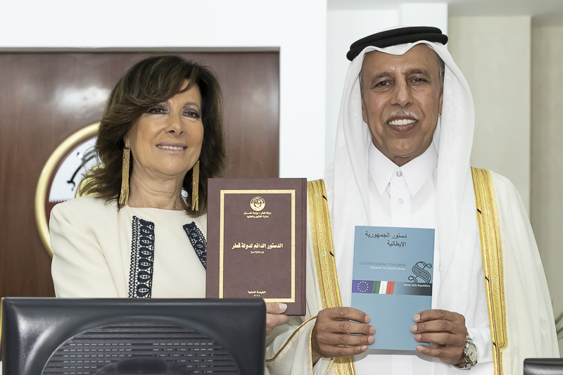 Nella foto, il Presidente del Senato, Maria Elisabetta Alberti Casellati, e il Presidente del Consiglio della Shura, Ahmad Bin Abdulla Bin Zaid Al Mahmoud. Nella foto, il Presidente del Senato, Maria Elisabetta Alberti Casellati, e il Presidente del Consiglio della Shura, Ahmad Bin Abdulla Bin Zaid Al Mahmoud.