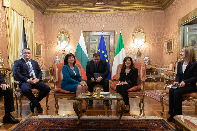 Il Presidente del Senato, Maria Elisabetta Alberti Casellati, incontra il Presidente dell'Assemblea Nazionale di Bulgaria, Tsveta Karayancheva. Il Presidente del Senato, Maria Elisabetta Alberti Casellati, incontra il Presidente dell'Assemblea Nazionale di Bulgaria, Tsveta Karayancheva.