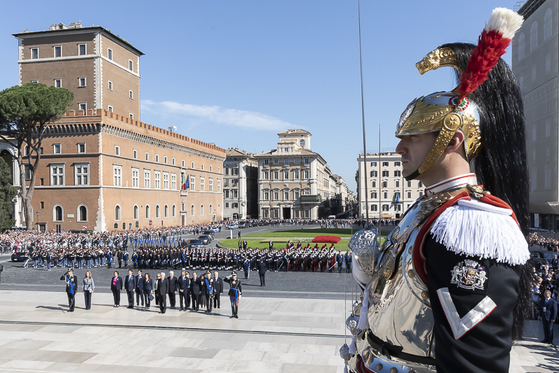 Esecuzione dell'Inno nazionale,