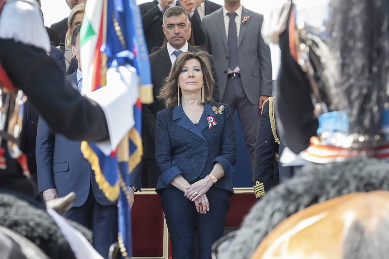 Un momento della cerimonia. Un momento della cerimonia.