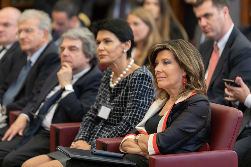 Il Presidente del Senato della Repubblica, Maria Elisabetta Alberti Casellati, durante il convegno. Il Presidente del Senato della Repubblica, Maria Elisabetta Alberti Casellati, durante il convegno.
