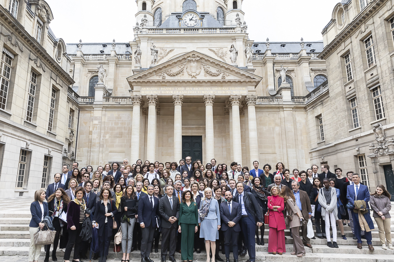 Il Presidente del Senato, Maria Elisabetta Alberti Casellati, posa per una foto ricordo. Il Presidente del Senato, Maria Elisabetta Alberti Casellati, posa per una foto ricordo.