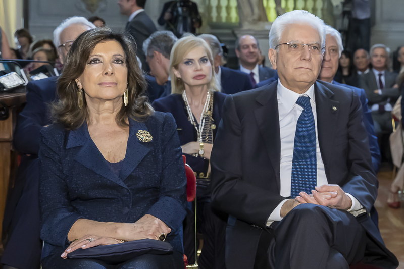 Un momento della cerimonia. Un momento della cerimonia.