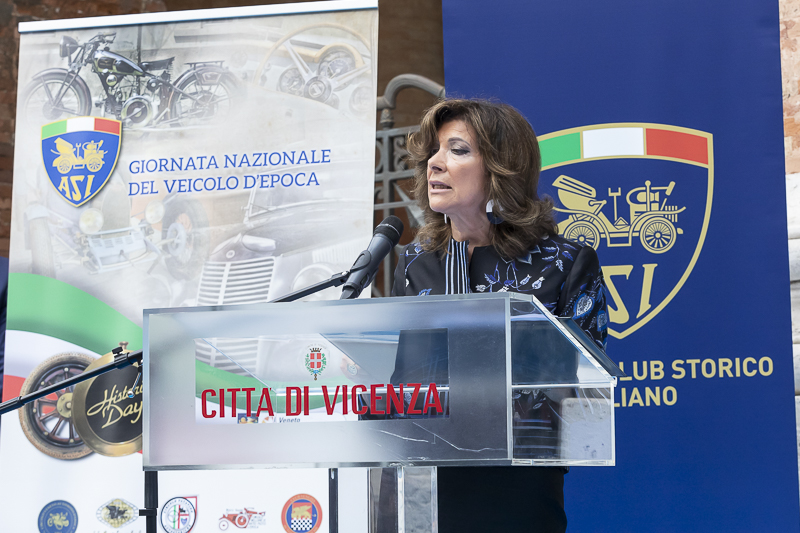 Indirizzo di saluto del Presidente del Senato, Maria Elisabetta Alberti Casellati.