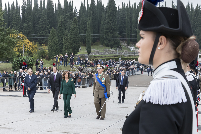 Il Presidente del Senato, Maria Elisabetta Alberti Casellati, ascende la Via Eroica.