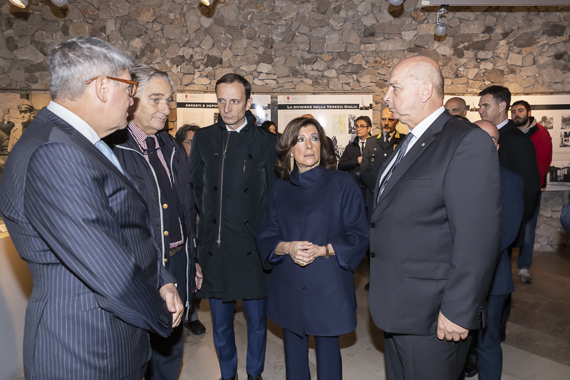 Trieste. Il Presidente del Senato, Maria Elisabetta Alberti Casellati, visita la Foiba di Basovizza. Trieste. Il Presidente del Senato, Maria Elisabetta Alberti Casellati, visita la Foiba di Basovizza.