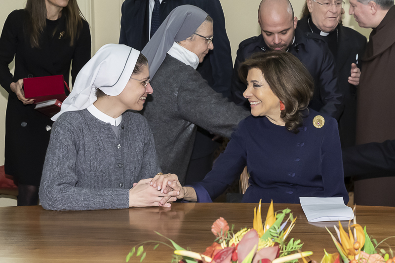 Il Presidente del Senato, Maria Elisabetta Alberti Casellati, incontra le autorità religiose prima dell'inizio del seminario. Il Presidente del Senato, Maria Elisabetta Alberti Casellati, incontra le autorità religiose prima dell'inizio del seminario.
