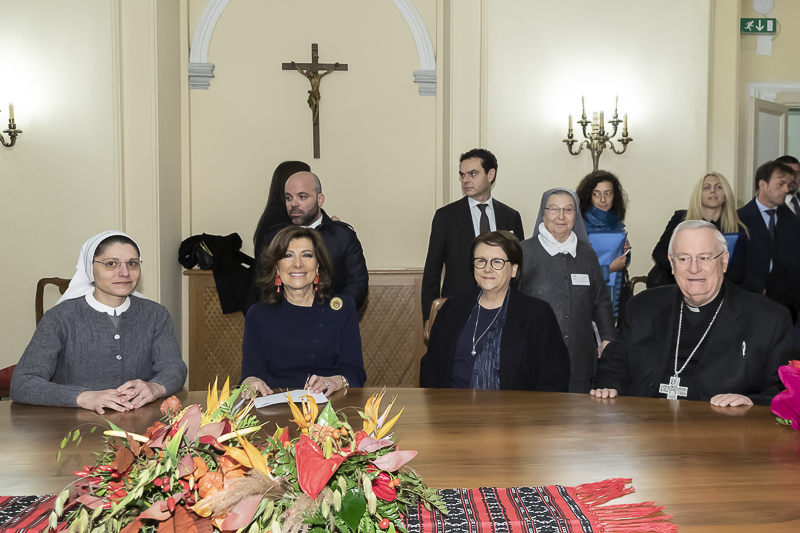 Il Presidente del Senato, Maria Elisabetta Alberti Casellati, incontra le autorità religiose prima dell'inizio del seminario. Il Presidente del Senato, Maria Elisabetta Alberti Casellati, incontra le autorità religiose prima dell'inizio del seminario.