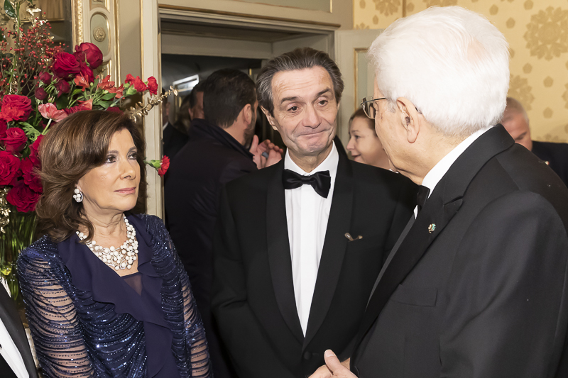 Il Presidente del Senato, Maria Elisabetta Alberti Casellati, incontra il Capo dello Stato e le altre Autorità in occasione della serata inaugurale della Stagione d'Opera e Balletto 2019-2020 del Teatro alla Scala.