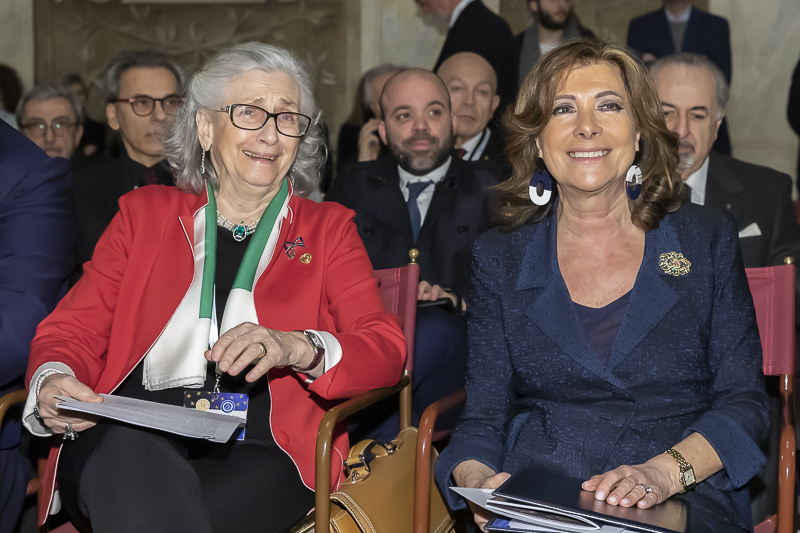 Nella foto, il Presidente del Senato, Maria Elisabetta Alberti Casellati, e Vittoria Nicoletta Ghedini, Presidente Club per l'UNESCO di Padova.