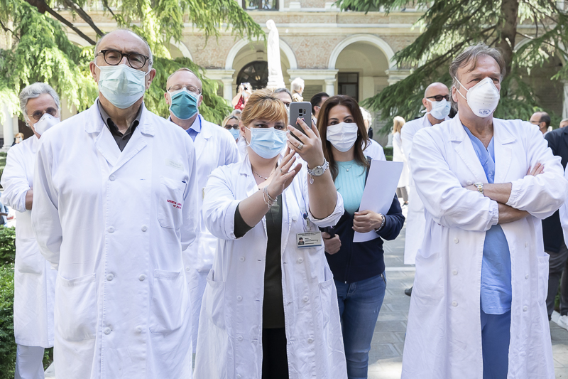 Un momento della visita. Un momento della visita.