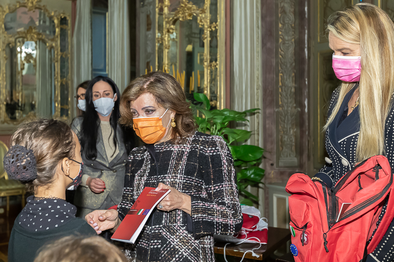 Un momento della visita. Un momento della visita.