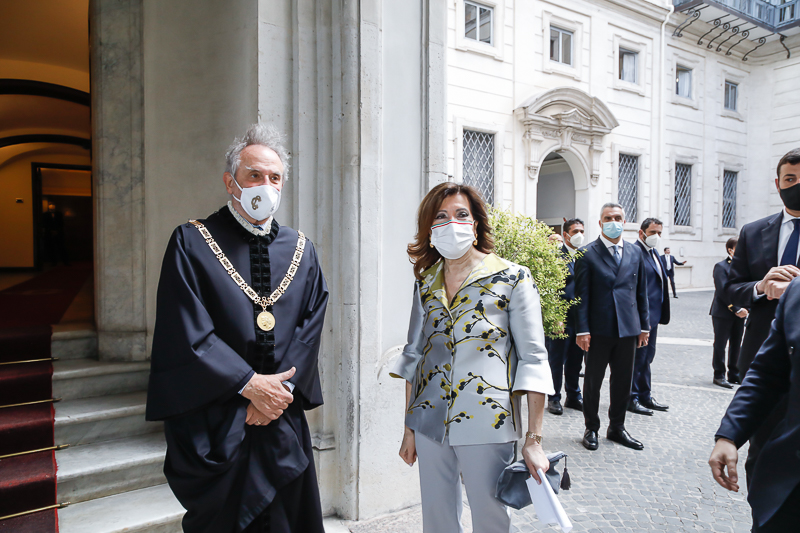 Il Presidente del Senato, Maria Elisabetta Alberti Casellati, giunge al Palazzo della Consulta. Il Presidente del Senato, Maria Elisabetta Alberti Casellati, giunge al Palazzo della Consulta.