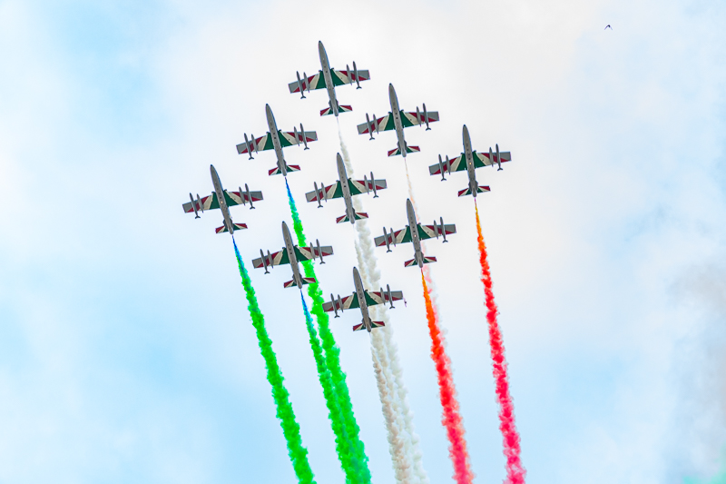 Sorvolo della Pattuglia Acrobatica Nazionale.