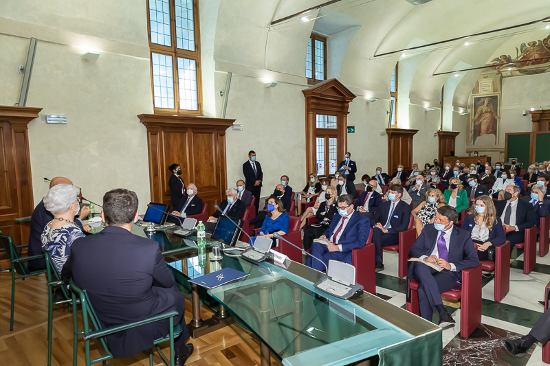 Un momento della cerimonia.