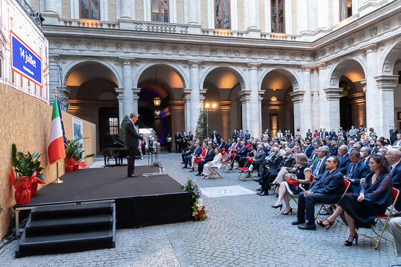 Un momento della cerimonia.