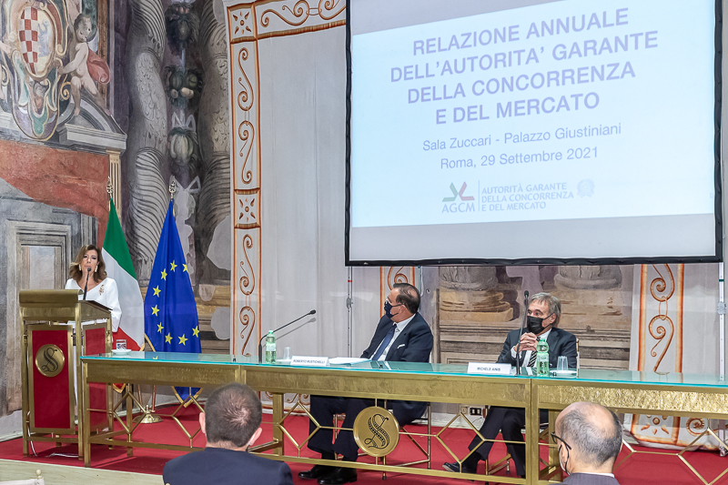 Indirizzo di saluto del Presidente del Senato, Maria Elisabetta Alberti Casellati.