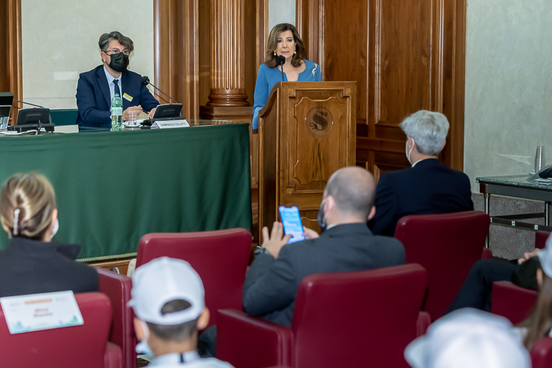 Indirizzo di saluto del Presidente del Senato, Maria Elisabetta Alberti Casellati. Indirizzo di saluto del Presidente del Senato, Maria Elisabetta Alberti Casellati.