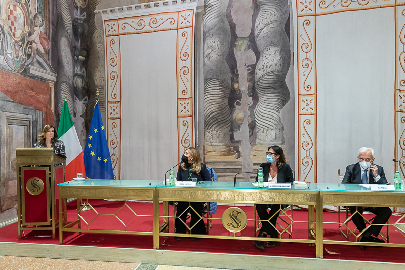 Intervento del Presidente del Senato, Maria Elisabetta Alberti Casellati. Intervento del Presidente del Senato, Maria Elisabetta Alberti Casellati.